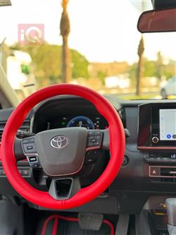 تۆیۆتا کامری